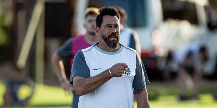 Olimpia suma una novedad clave para enfrentar a Nacional
