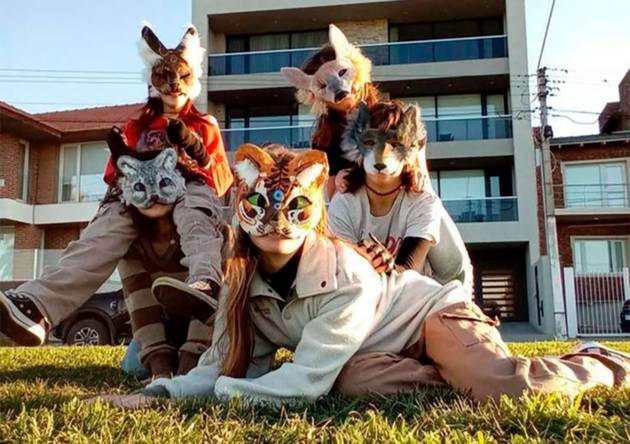 Son humanos, pero se sienten animales y se reunirán en Encarnación