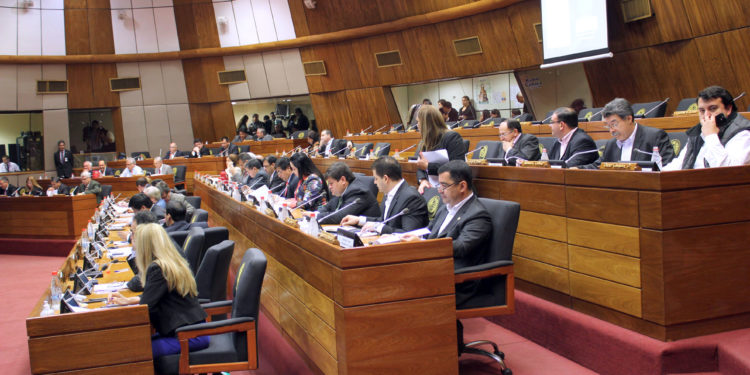 El autoengaño nacional: Más de 30 años perdidos y la mentira como «arma» preferida por los políticos El autoengaño nacional: Más de 30 años perdidos y la mentira como «arma» preferida por los políticos