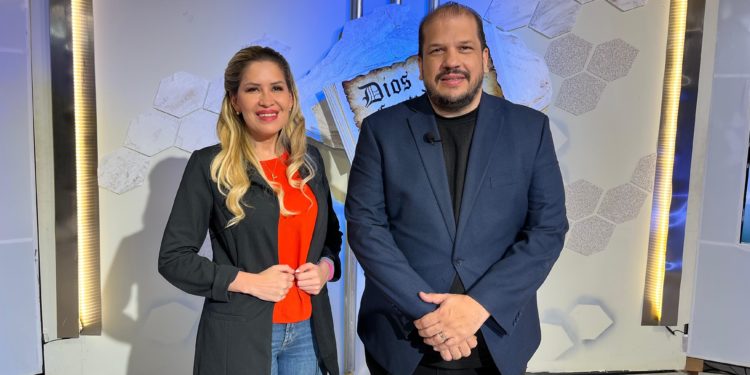 Los peligros del Roblox, esta noche en Salvando Vidas por RCCTV