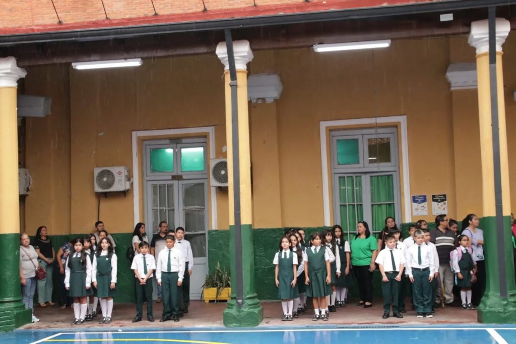 Desmienten video viral sobre escuela en Horqueta y MEC ratifica avances en infraestructura escolar Desmienten video viral sobre escuela en Horqueta y MEC ratifica avances en infraestructura escolar