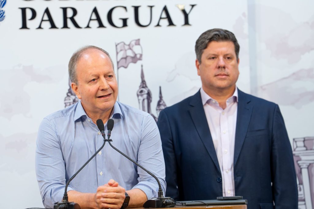 Fernández Valdovinos anuncia “economía de guerra” en el Estado ante caída de recaudaciones Fernández Valdovinos anuncia “economía de guerra” en el Estado ante caída de recaudaciones