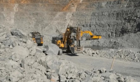 Explotación de canteras: Gobierno detalla requisitos, pero proceso expone una pesada burocracia técnica y legal