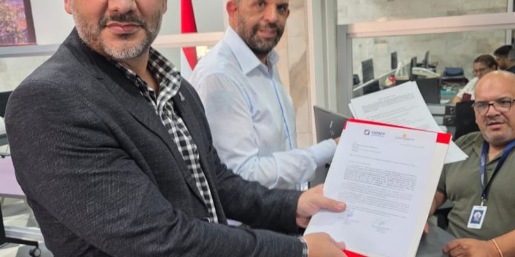 Constructoras entregan propuestas para reglamentar el «factoraje» y destrabar pagos de obras públicas Constructoras entregan propuestas para reglamentar el «factoraje» y destrabar pagos de obras públicas