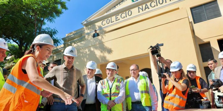 Culmina la renovación integral del Colegio Nacional de la Capital Culmina la renovación integral del Colegio Nacional de la Capital