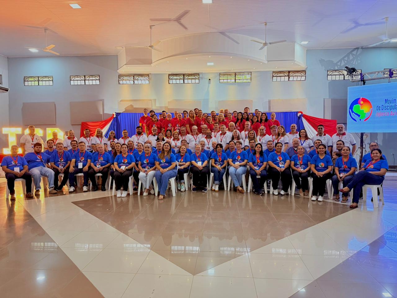 Líderes evangélicos diseñan estrategia nacional para revertir el decrecimiento de la Iglesia en Paraguay