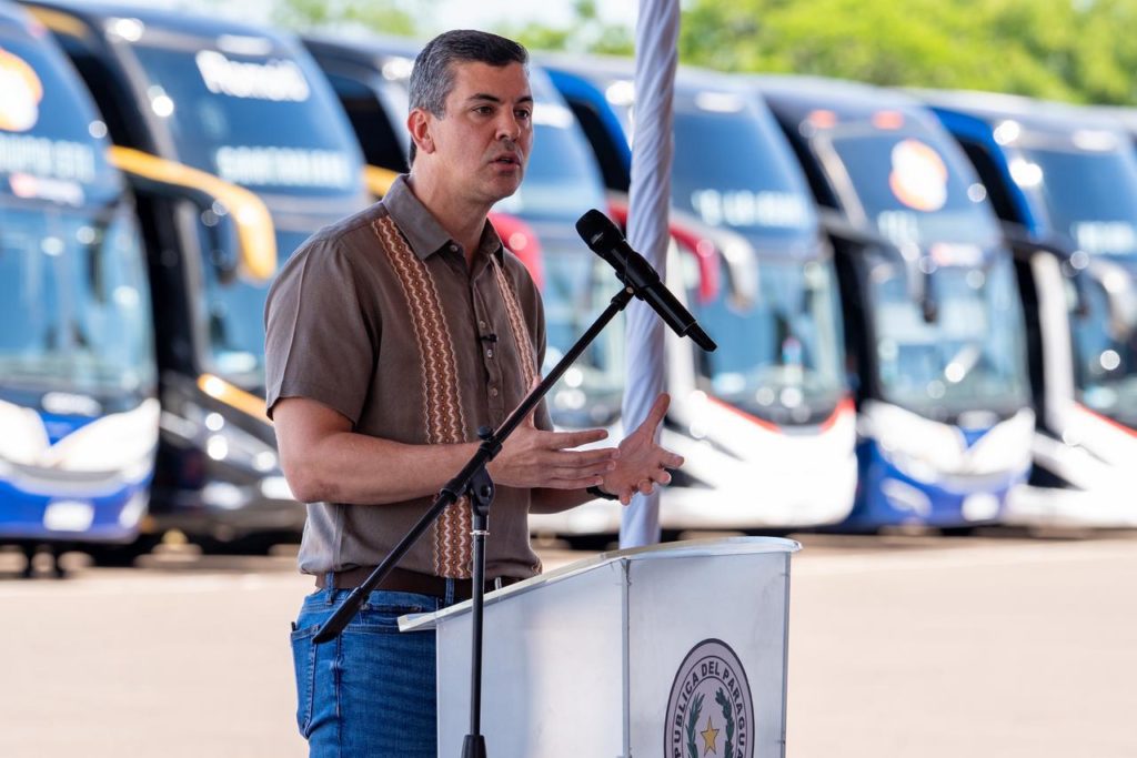 Peña habla de “economía de guerra”, ajustes en el Estado, salario mínimo y subsidios al transporte Peña habla de “economía de guerra”, ajustes en el Estado, salario mínimo y subsidios al transporte