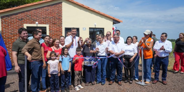 Techo propio en Caazapá: Salto histórico en vivienda social