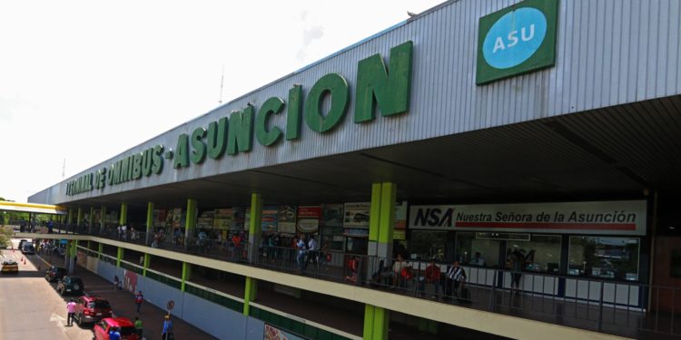 Estación de Buses de Asunción prevé el paso de 150 mil pasajeros por operativo de Semana Santa Estación de Buses de Asunción prevé el paso de 150 mil pasajeros por operativo de Semana Santa