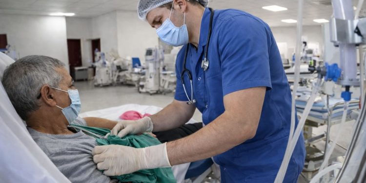 Denuncian que sigue el desabastecimiento de medicamentos para enfermedades raras y fallas del sistema