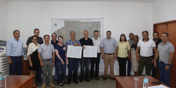 Filadelfia reconoce a la Clínica Indígena y distingue a un enfermero por su destacada labor