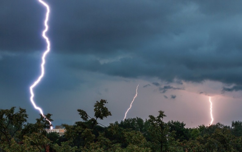 Alerta meteorológica: Sistema de tormentas ingresará al país con ráfagas de hasta 100 km/h Alerta meteorológica: Sistema de tormentas ingresará al país con ráfagas de hasta 100 km/h