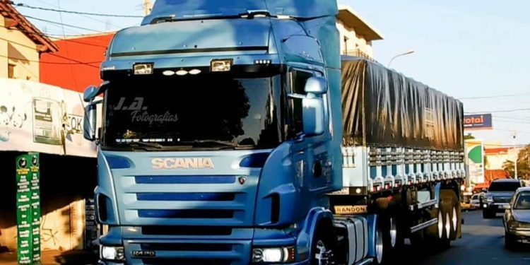 Transportadoras ejercen derecho a réplica y rechazan acusaciones vertidas por titular de DINATRAN