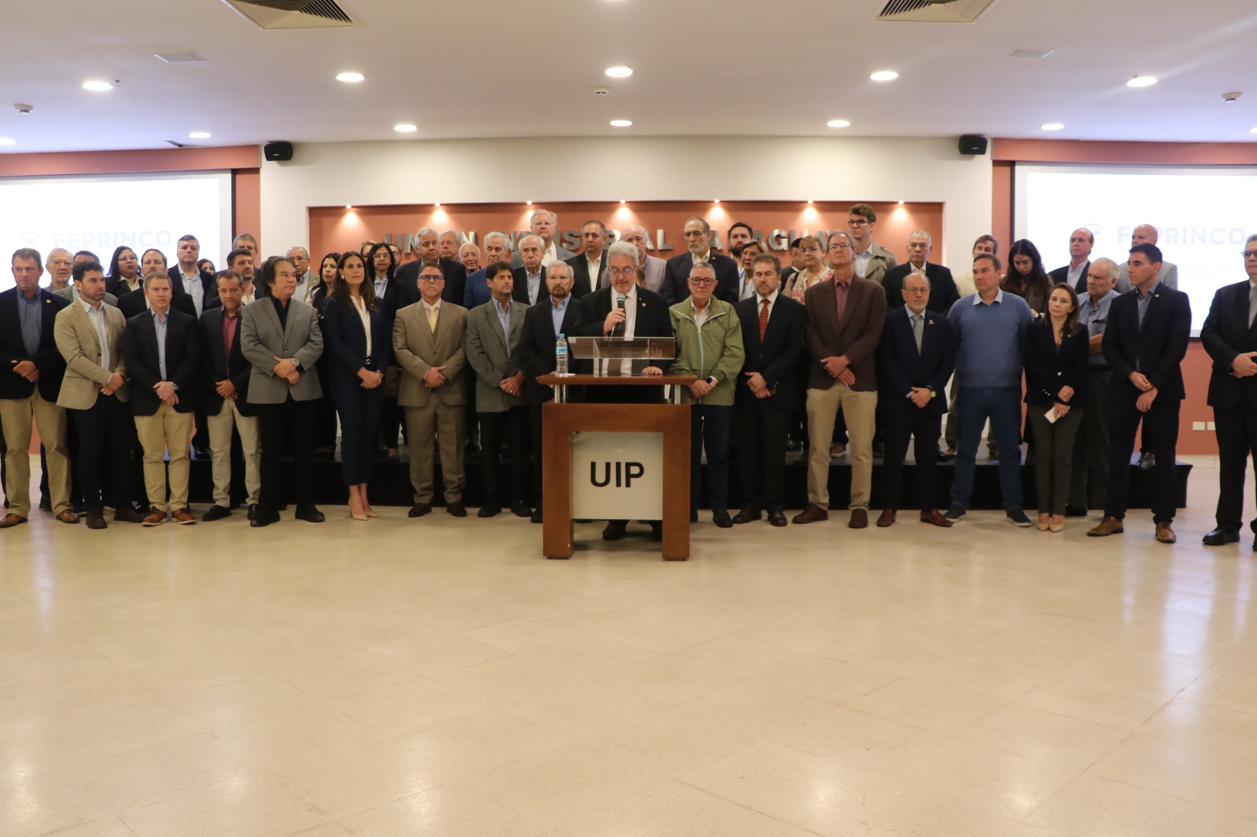 “Prebendarismo galopante, corrupción y privilegios” frenan reformas clave, advierte el sector empresarial “Prebendarismo galopante, corrupción y privilegios” frenan reformas clave, advierte el sector empresarial