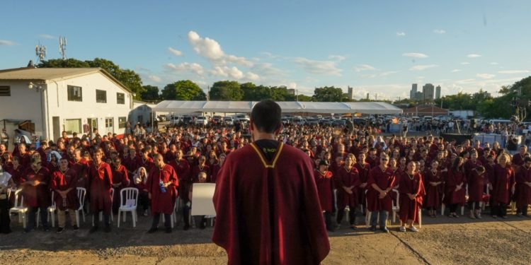 Bodas de Plata y un nuevo horizonte: Iglesia Más que Vencedores celebra 25 años en su futuro predio Bodas de Plata y un nuevo horizonte: Iglesia Más que Vencedores celebra 25 años en su futuro predio