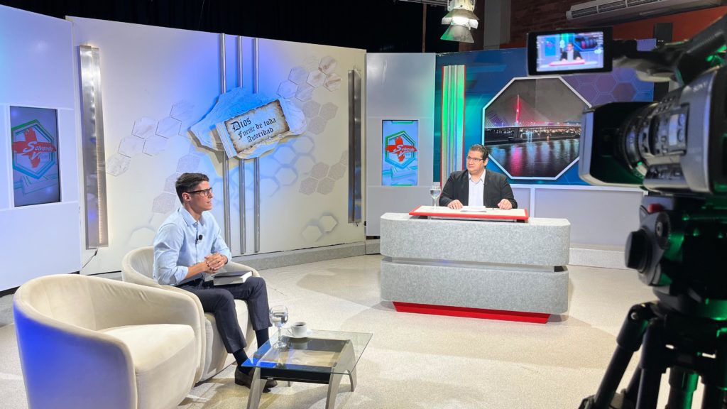 «Resurrección, fe y legado» será abordado hoy con el pastor Joshua Abreu en Salvando Vidas