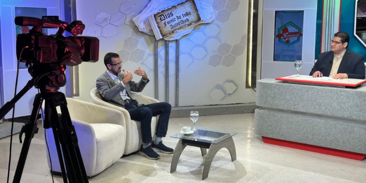 MQV cumple 25 años: fe, familia y trabajo, con el pastor Emilio Agüero en Salvando Vidas