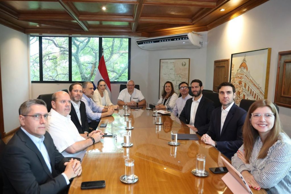 CAPACO pone reloj al Gobierno: exige resultados en 8 a 15 días sobre pago de deudas atrasadas CAPACO pone reloj al Gobierno: exige resultados en 8 a 15 días sobre pago de deudas atrasadas