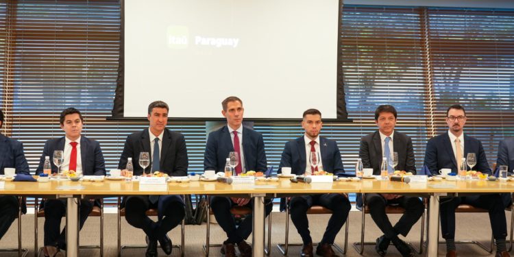 Paraguay lanza “Investor Pass” para atraer inversiones y otorgar residencia permanente directa