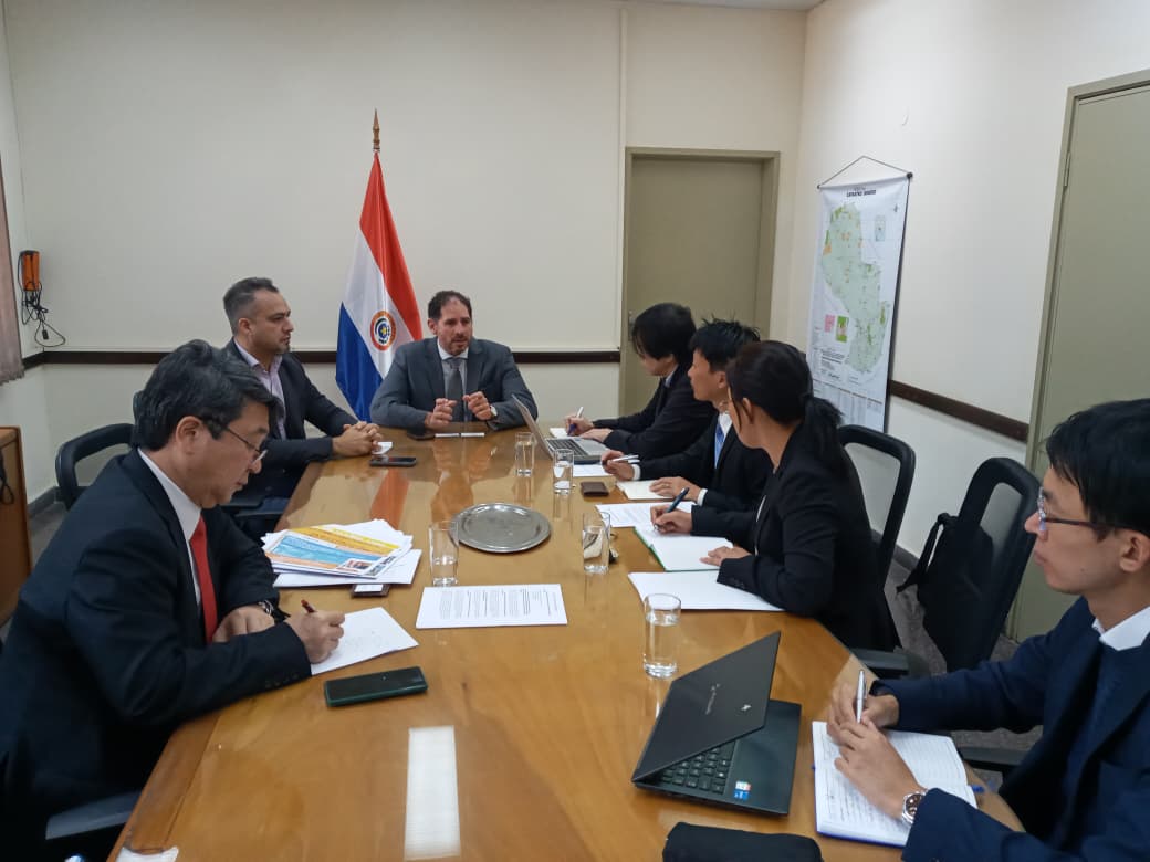 Paraguay y Japón estrechan lazos para potenciar la industria minera nacional