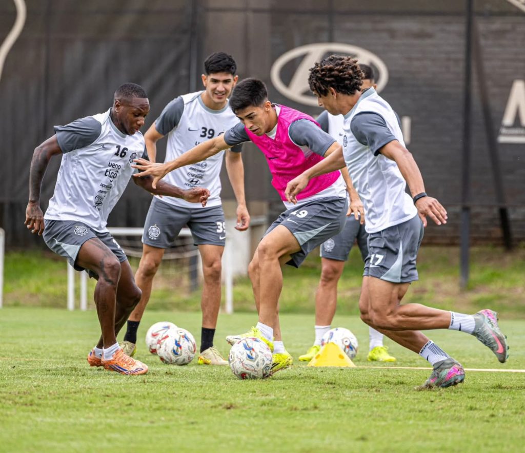 Olimpia mueve sus fichas en el Este: «Vitamina» Sánchez prepara un equipo alternativo con un regreso muy esperado Olimpia mueve sus fichas en el Este: «Vitamina» Sánchez prepara un equipo alternativo con un regreso muy esperado