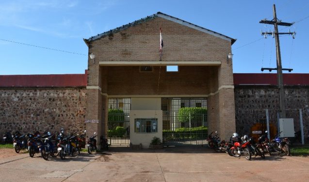 Penitenciaría de Concepción continúa cerrada por brote masivo de tuberculosis