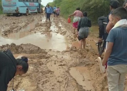 Piden 1.000 km más de rutas asfaltadas en el Chaco en medio de aislamiento por lluvias