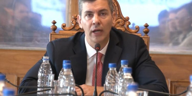 Peña destaca creación de 117.000 nuevos empleos formales y llama a ministros a redoblar esfuerzos