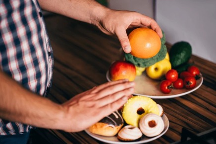 Emergencia Sanitaria Invisible: El 70% de los paraguayos sufre exceso de peso y los costos de salud se disparan Emergencia Sanitaria Invisible: El 70% de los paraguayos sufre exceso de peso y los costos de salud se disparan