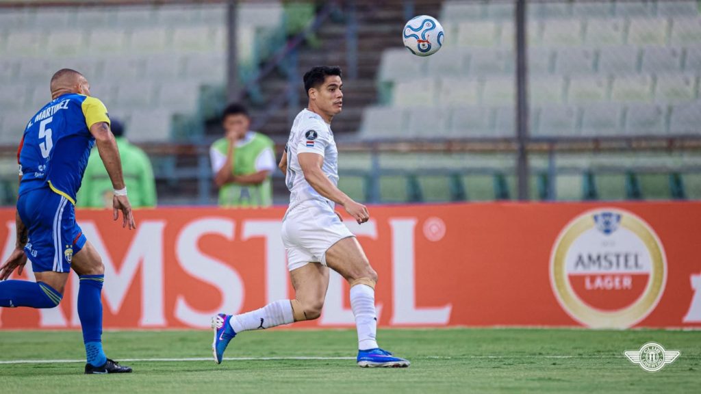 Dura caída del Gumarelo en su estreno continental ante la Universidad Central Dura caída del Gumarelo en su estreno continental ante la Universidad Central