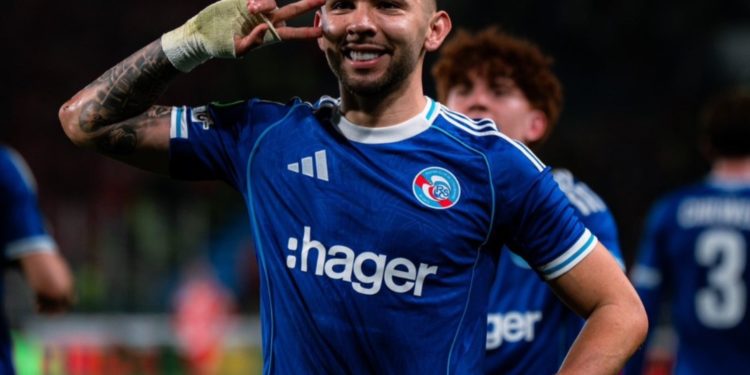 La Joya brilla en Europa: Enciso lidera la remontada histórica del Estrasburgo