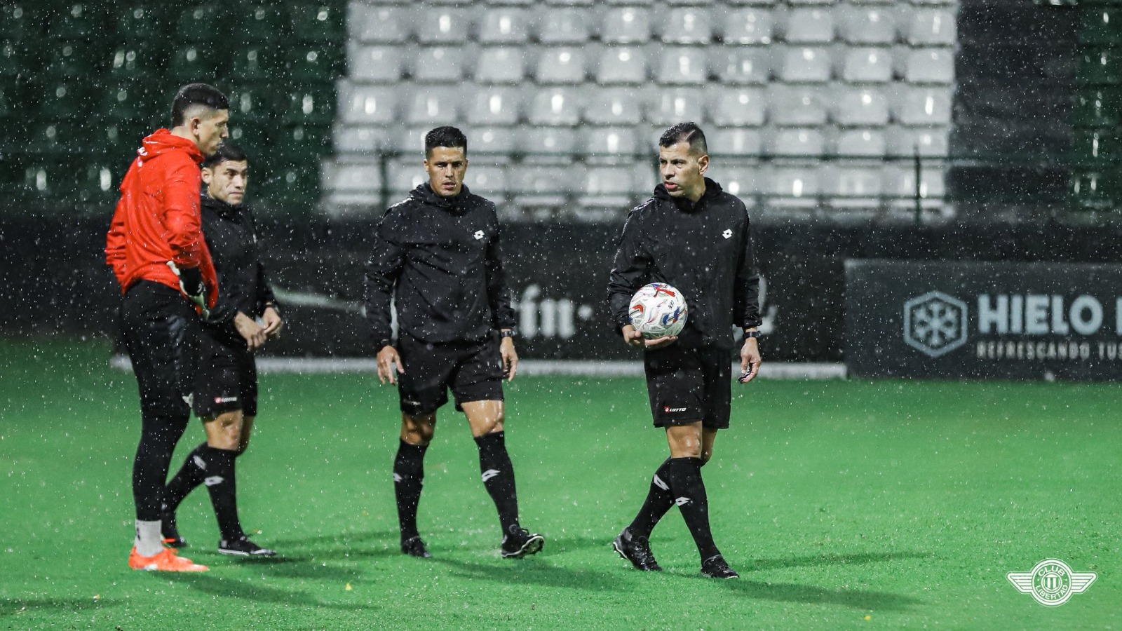 Pasado por agua: El diluvio en Trinidad posterga el duelo entre Rubio Ñu y Libertad