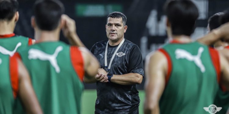 Juan Samudio asume la conducción del Gumarelo con un cuerpo técnico de figuras históricas