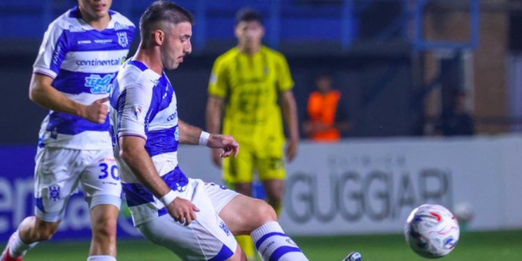 Duelo de realidades opuestas en la terraza del país