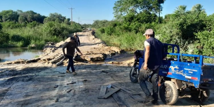 La odisea de ir de Puerto Pinasco a Puerto Casado La odisea de ir de Puerto Pinasco a Puerto Casado