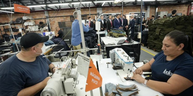 La nueva ley de maquila moderniza el régimen para atraer más inversiones al Paraguay