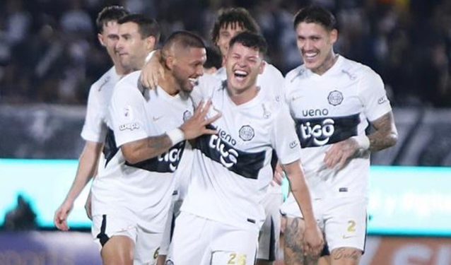 Sin cambios en la punta del Apertura: los 2 grandes ganaron por goleada Sin cambios en la punta del Apertura: los 2 grandes ganaron por goleada