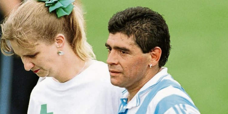 “Me cortaron las piernas”, el doloroso final de Maradona en los Mundiales “Me cortaron las piernas”, el doloroso final de Maradona en los Mundiales