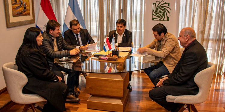 Yacyretá destinará más de G. 16.000 millones para fortalecer la agricultura familiar en Misiones