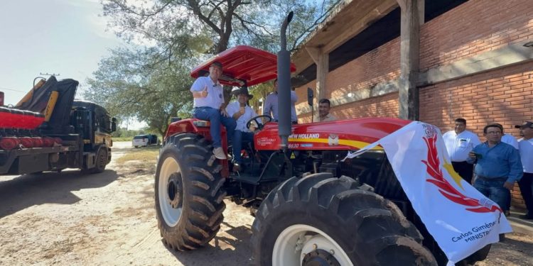 Inyección al campo chaqueño: maquinaria y acuerdo estratégico apuntalan la producción en La Patria