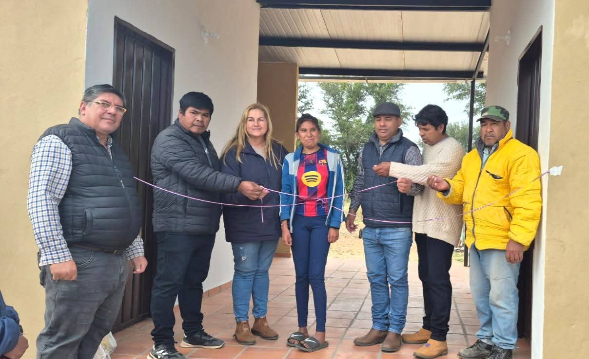 Entregaron 50 viviendas sociales en la comunidad La Princesa de Boquerón