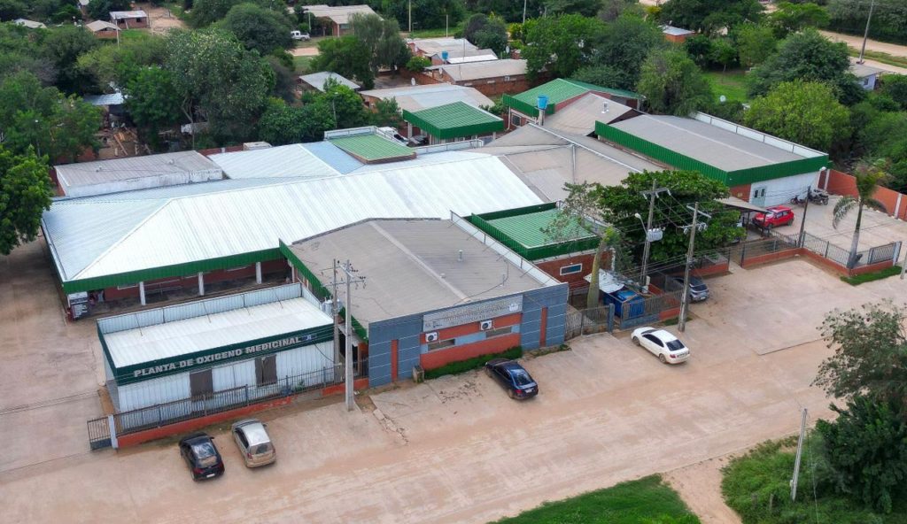 Gobernador de Boquerón desmiente video viral sobre sanitarios en hospital de Villa Choferes y detalla inversiones en infraestructura
