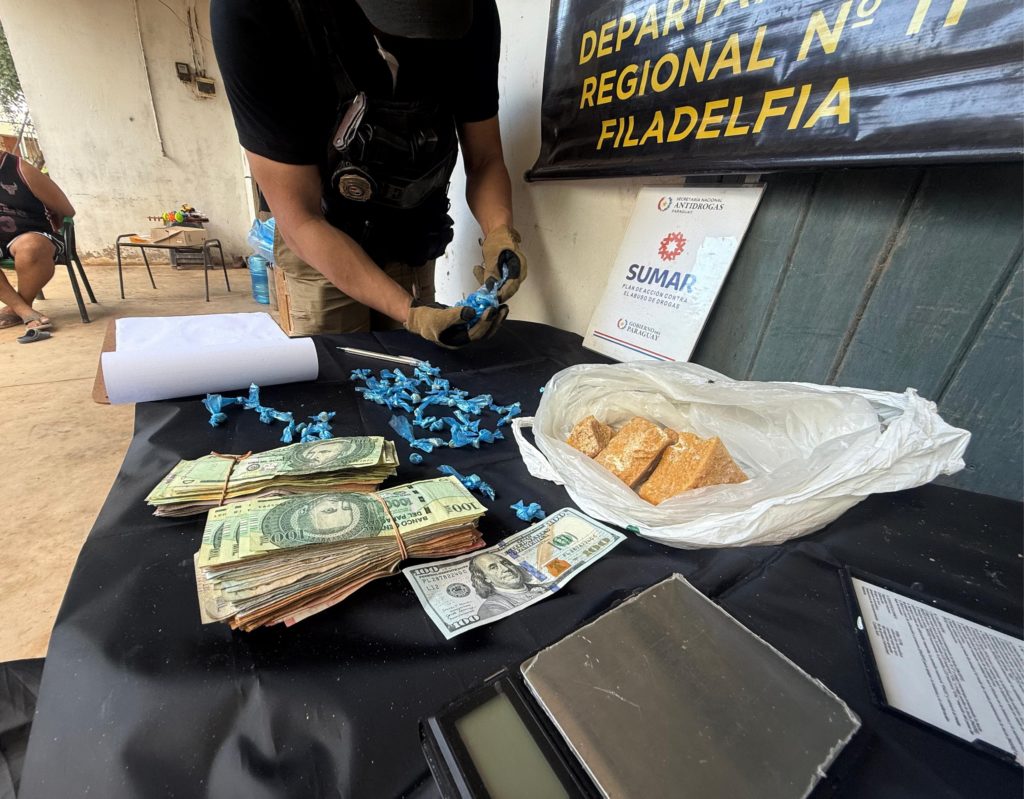 SENAD neutraliza foco de microtráfico en Loma Plata a escasos metros de una escuela 