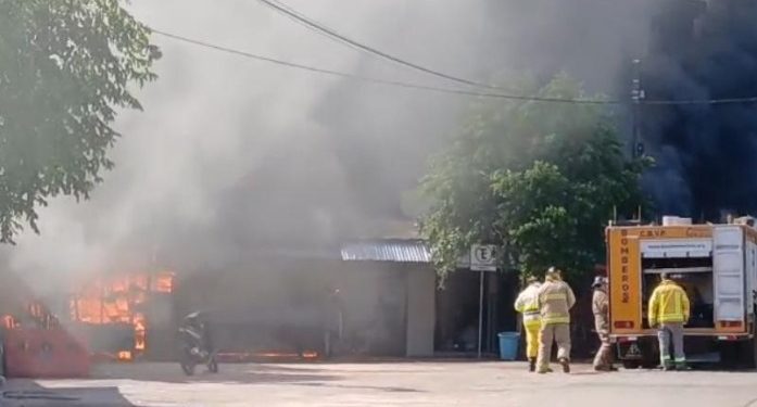 Incendio en el Mercado de Itauguá deja pérdidas casi totales para cerca de 400 permisionarios