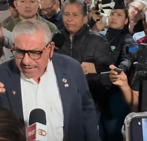 Escándalo en IPS Caaguazú: Fretes detecta en recorrida graves fallas en medicamentos y denuncias de explotación laboral