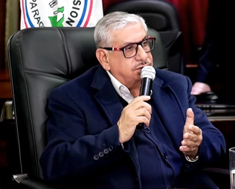 «Ani pendejapú»: llamativa solicitud del presidente de IPS a la prensa «Ani pendejapú»: llamativa solicitud del presidente de IPS a la prensa