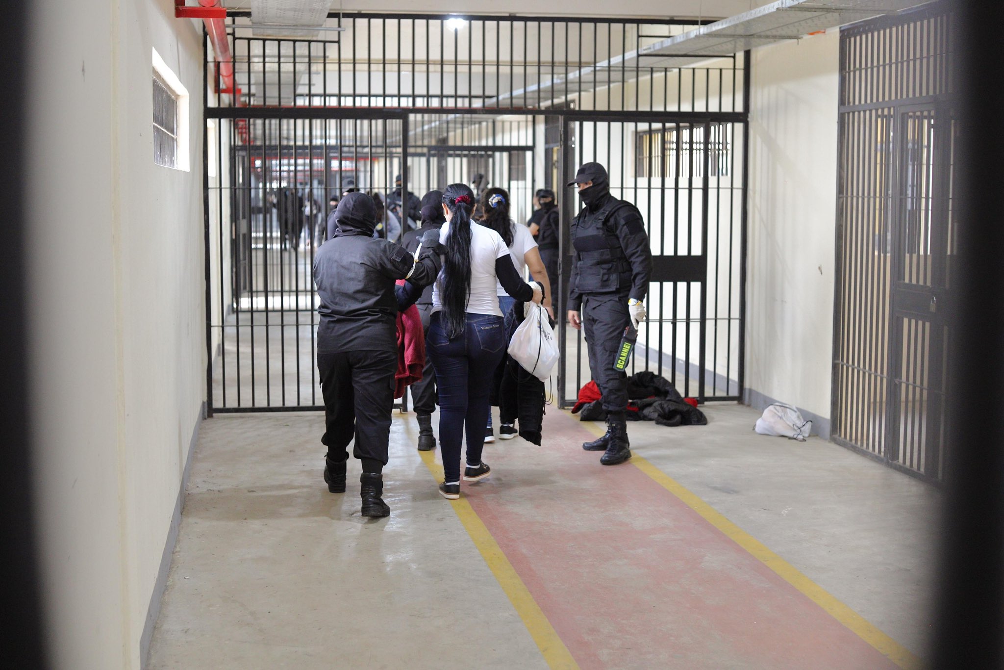 Operativo Umbral 2.5 concluye sin incidentes en traslado de internas
