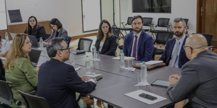 Paraguay defiende su solvencia económica ante Moody’s con la mira en consolidar el Grado de Inversión