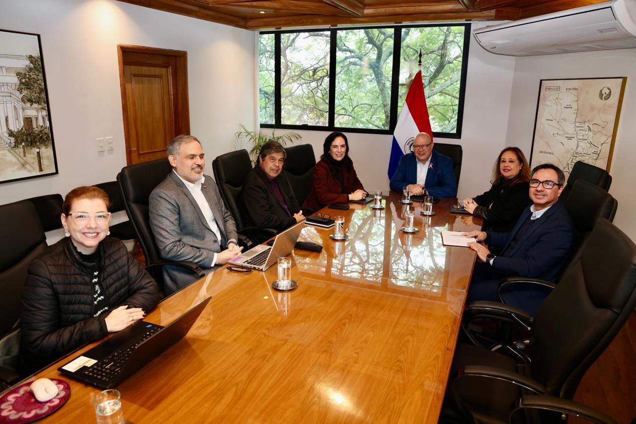 Urgen reprogramación presupuestaria al MEF para evitar nueva paralización de obras clave