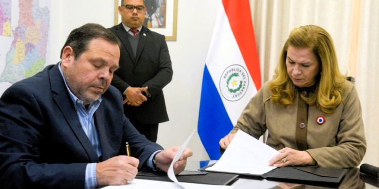 Alianza clave entre Salud y DINAC para ambulancias aéreas y el WRC 2026